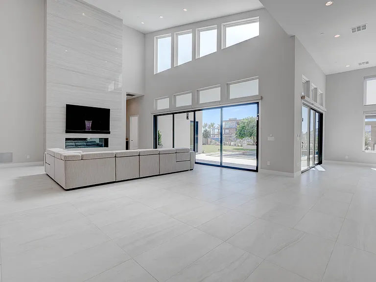 10949 Rossa Peak Ave — Photo 31