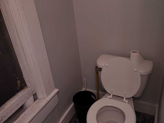 5th image of 1404 N Harrison St #2