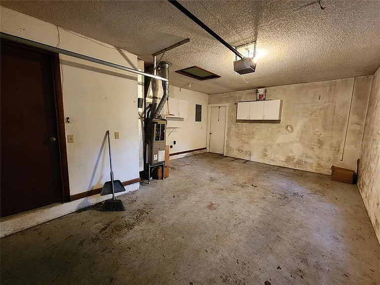 1209 SW 80th Dr — Photo 34