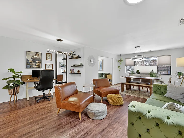 7107 Carriveau Ave NE — Photo 5