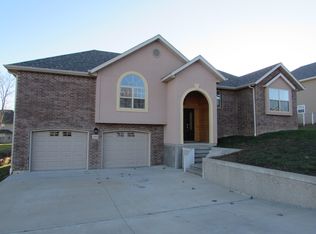 18965 Ladera Rd, Waynesville, MO 65583