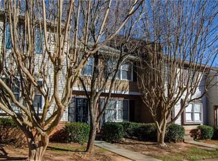 1066 Wedgewood Ln, Tucker, GA 30084