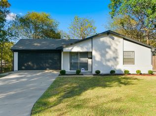 6832 Carioca Cir, Dallas, TX 75241