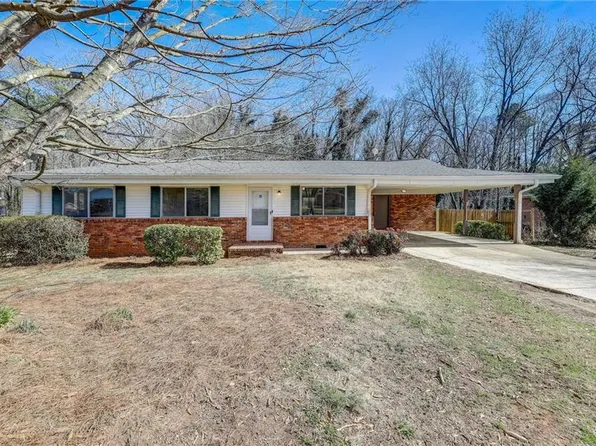 6388 Katie Ln, Morrow, GA 30260