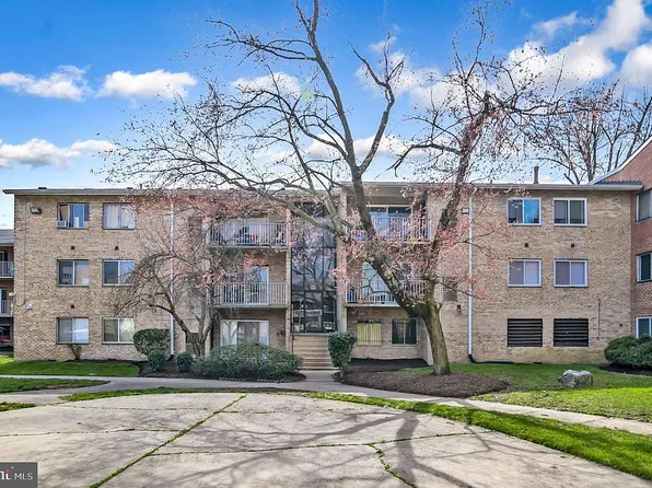 7994 Audubon Ave APT 202, Alexandria, VA 22306