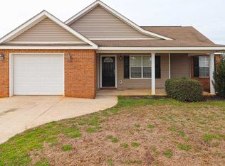 132 Millbrook Dr, Warner Robins, GA 31088
