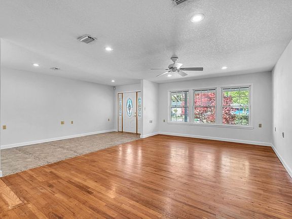 5th image of 307 Palmetto Ave