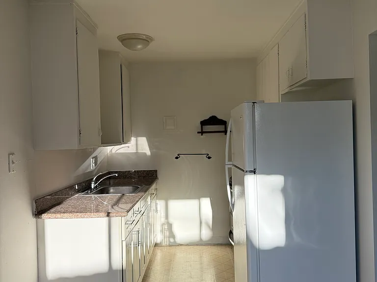 1127 Ayala Dr #A — Photo 13