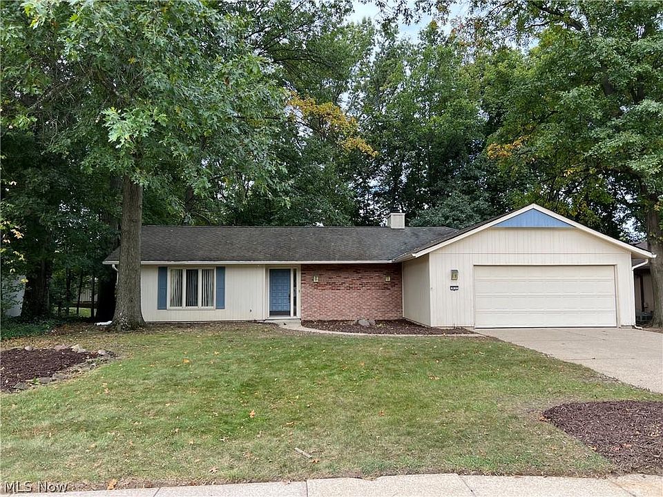 1st image of 9630 Pebble Brook Ln