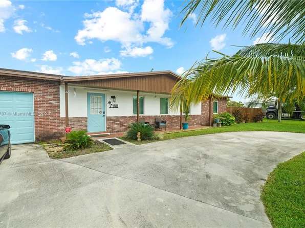 27603 SW 163rd Ct, Homestead, FL 33031