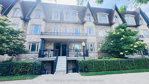 320 John St #214 Photo 1