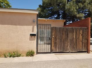 1009 Alvarado Dr SE, Albuquerque, NM 87108