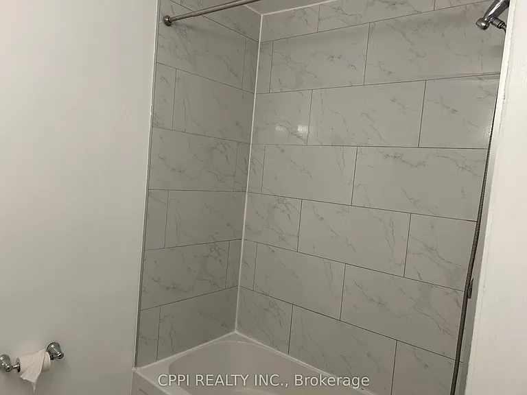 69 Godstone Rd #127 — Photo 11