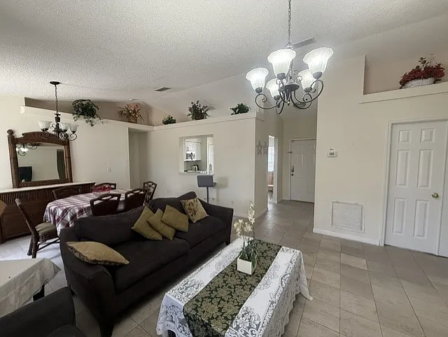 15405 Margaux Dr — Photo 5