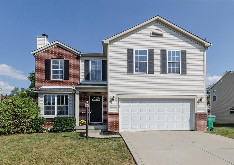 1st image of 12047 Royalwood Dr