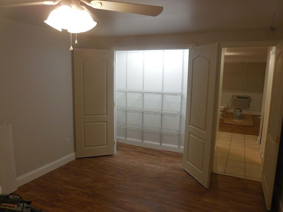 yes, a lot more closet space also