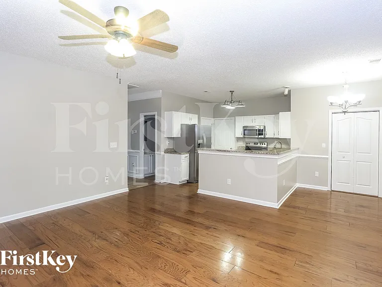 15178 Tracy Beth Rd — Photo 5