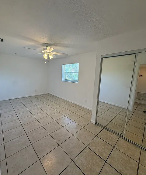 1020 N 18th Ct #201 — Photo 17