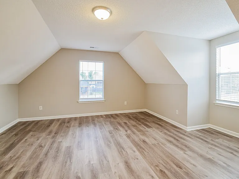 2943 Dawkins Cv — Photo 13