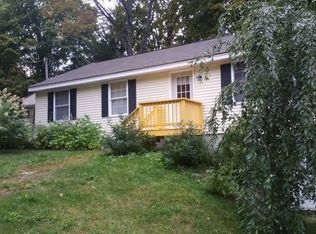 38 4th St, Bristol, NH 03222