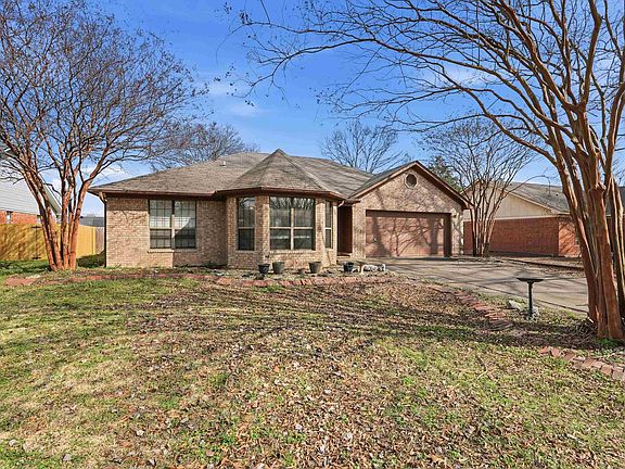 4th image of 360 Navaho Trl