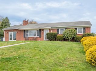 641 Fowler St, Marion, VA 24354