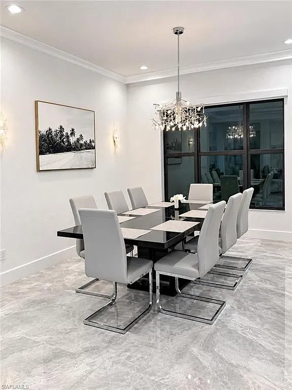 4 bed, 4.5 bath, 4350 sqft, $13,000 — Photo 4