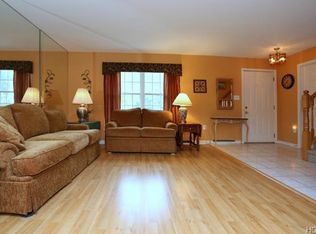 82 Lackawanna Trl, Montebello, NY 10901