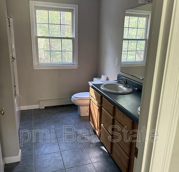 164 South St — Photo 16