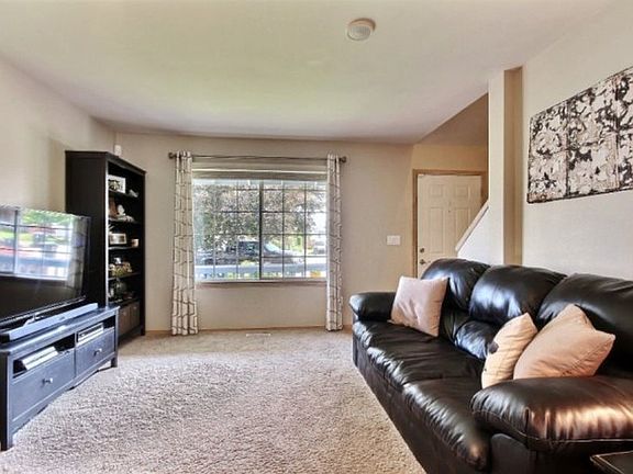 5th image of 3324 48th Avenue Ct NE