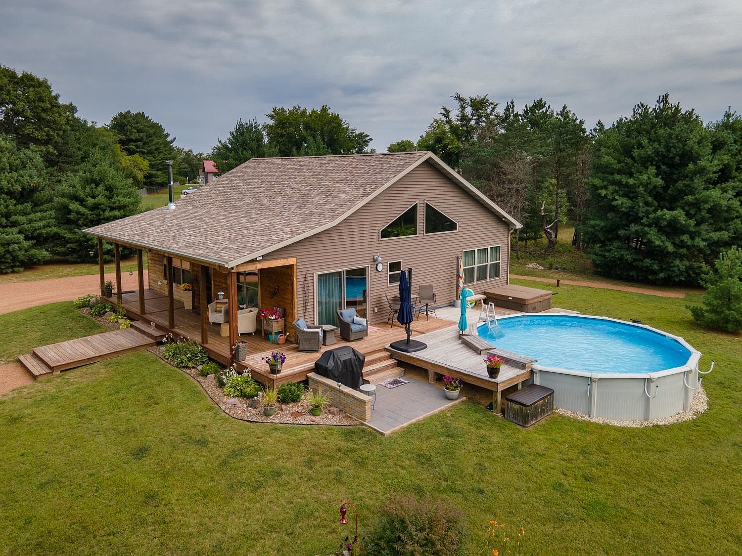 719 Foster Rd, Redgranite, WI 54970 MLS 50280099 Zillow