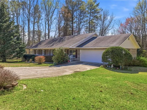 3275 Stancil Dr, Dacula, GA 30019