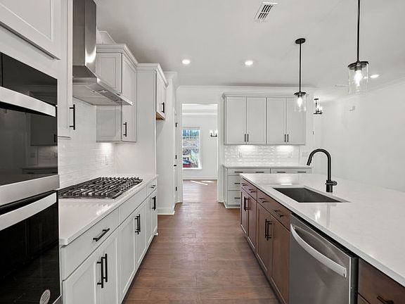 Large Open Kitchen