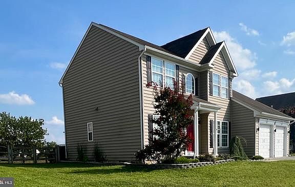 2nd image of 83 Zelkova Rd