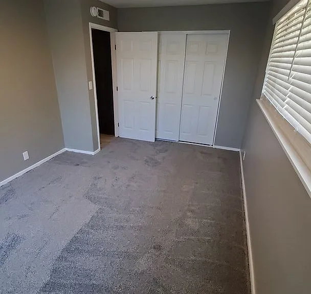 1465 Benton Dr — Photo 5