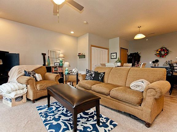 5th image of 450 Penn Ct APT 5