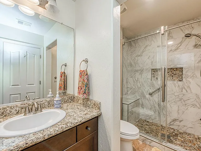 10509 N Sierra Vista Ave — Photo 31