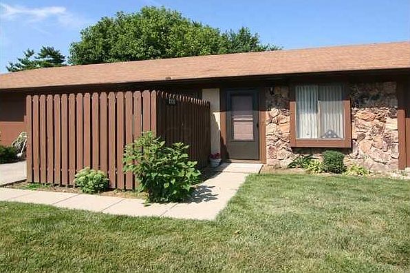 Front Condo