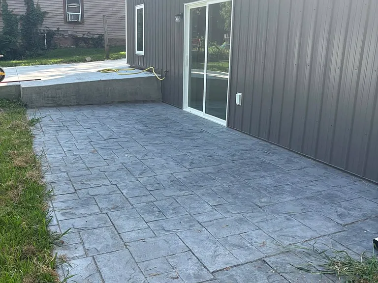 320 N Marshall Ave — Photo 5