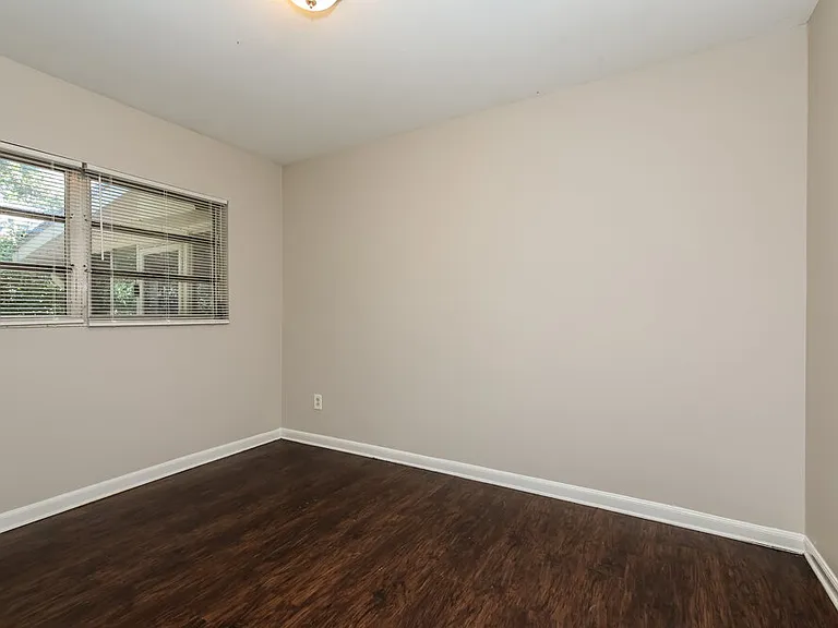 2202 Leon Rd — Photo 12