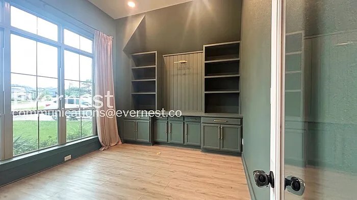1447 Cowan Run — Photo 14
