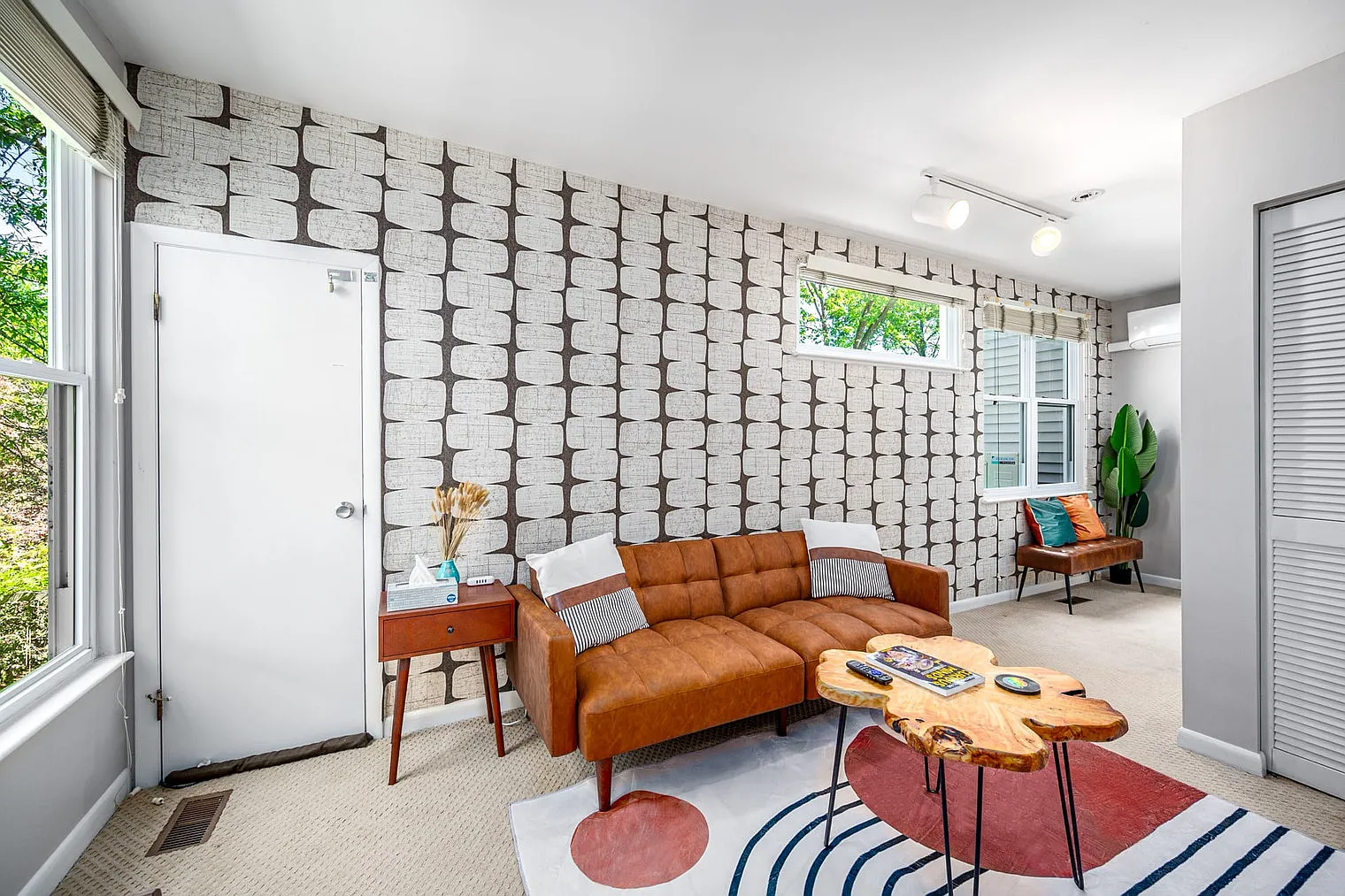 Studio, 1.0 bath, 796 sqft, $2,329 — Photo 1