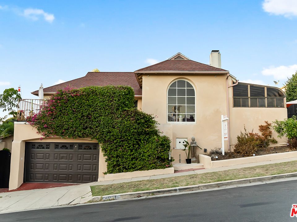 1st image of 4051 W 63rd St