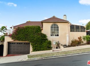 4051 W 63rd St, Los Angeles, CA 90043