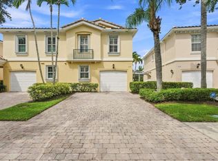 337 Salinas Dr, Palm Beach Gardens, FL 33410