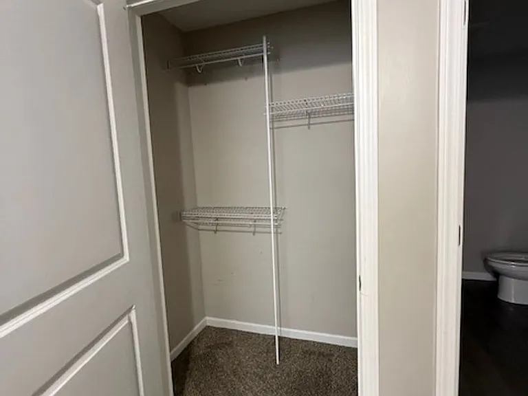 Cypress Ridge Apartments — Photo 32