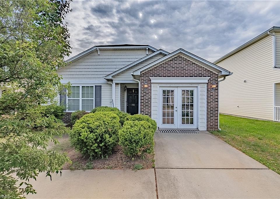 1st image of 785 Runningbrook Ln