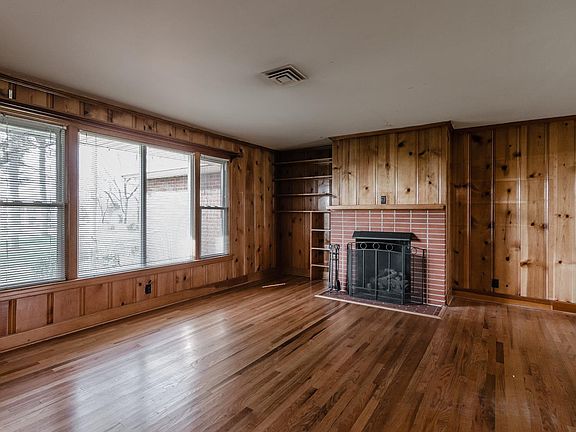 3rd image of 614 Old Hickory Blvd