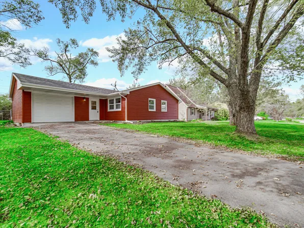 754 Imperial Rd, Valparaiso, IN 46385