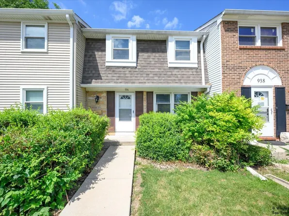 936 Cardiff Ct, Schaumburg, IL 60194
